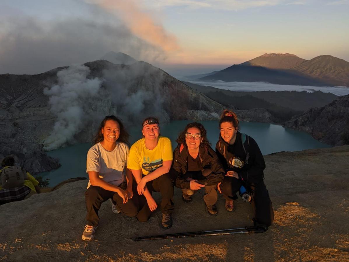 Dannu'S Homestay Ijen And Bromo Tour 바뉴왕기 외부 사진