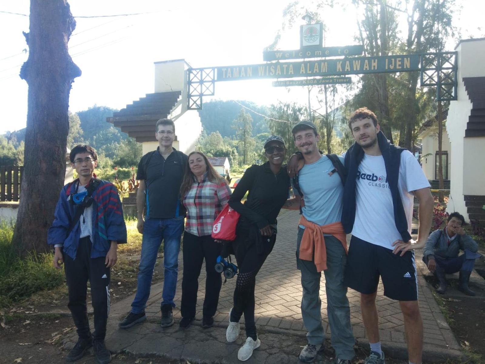Dannu'S Homestay Ijen And Bromo Tour 바뉴왕기 외부 사진